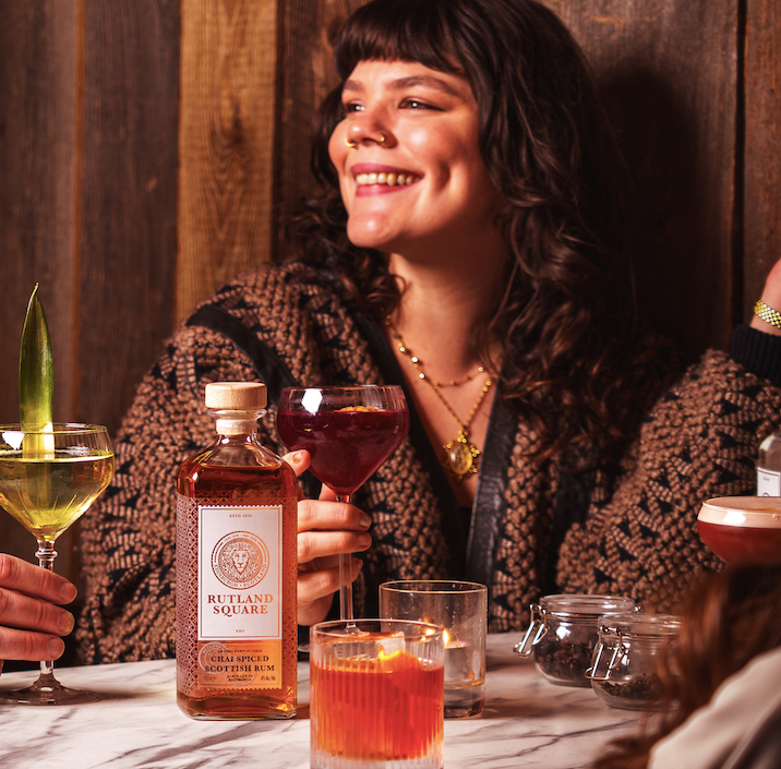 Chai-Spiced Scottish Rum 70cl w/t Rose Gold Gift Box, 41%ABV