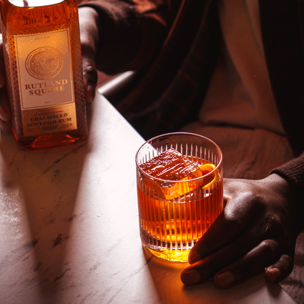 Chai-Spiced Scottish Rum 70cl w/t Rose Gold Gift Box, 41%ABV